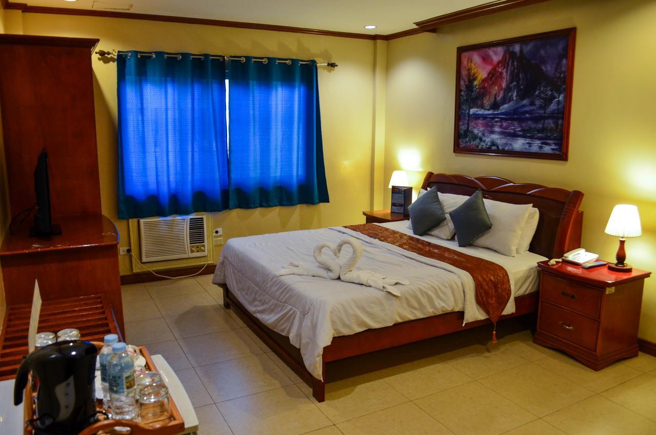 Subic Waterfront Resort And Hotel Dış mekan fotoğraf