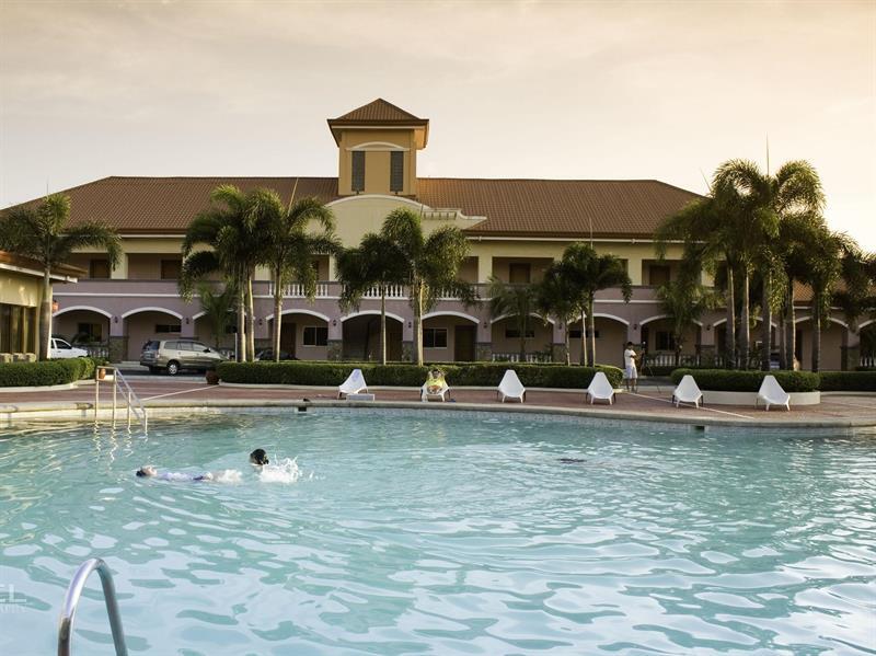 Subic Waterfront Resort And Hotel Dış mekan fotoğraf